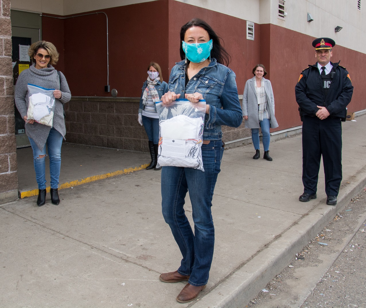 Crown & Birch donate protective masks to Shelter House with TBPS support Crown & Birch donate protective masks to Shelter House with TBPS support
